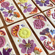 Afbeelding in Gallery-weergave laden, Bloemenreep Wit