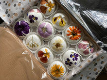 Afbeelding in Gallery-weergave laden, Bloemenmeringues
